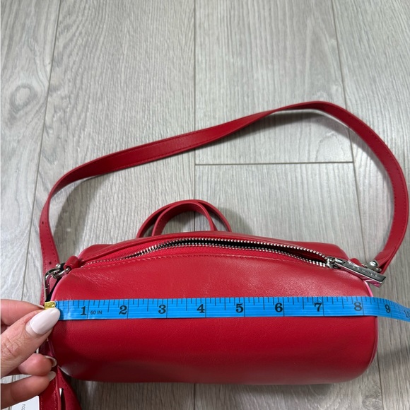 Danier Dreana Tubular Heart Round Bag Red Pink - Picture 13 of 16